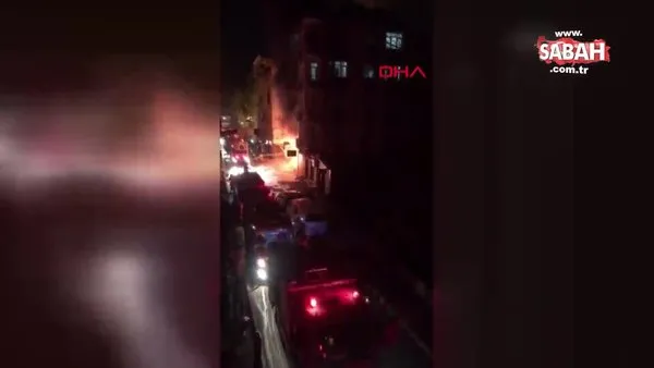 İstanbul Fatih'te İş yeri alev alev yandı, mahsur kalan 10 kişiyi itfaiye kurtardı
