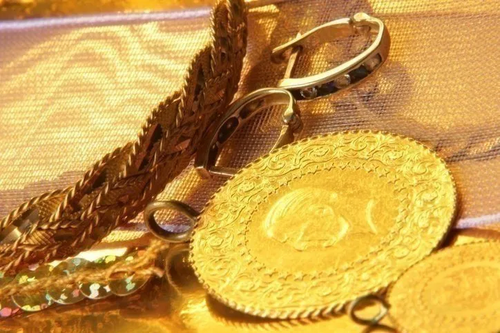 CANLI ALTIN FİYATLARI BUGÜN NE KADAR? 17 Ocak Salı çeyrek altın ve gram altın fiyatları ne kadar, kaç TL?