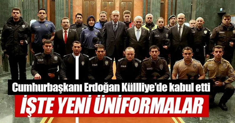 Emniyet personeli yeni üniformalarıyla Cumhurbaşkanlığı Külliyesi’nde