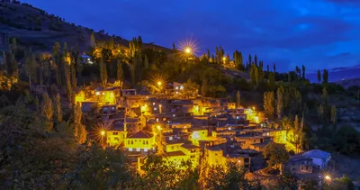 Hizan, doğallığı ve tabiatıyla ziyaretçilerini büyülüyor