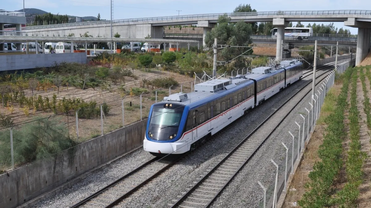 İZBB 5 yıldır TCDD’ye hat kirasını ödemiyormuş! İZBB 5 yıldır TCDD’ye hat kirasını ödemiyormuş!