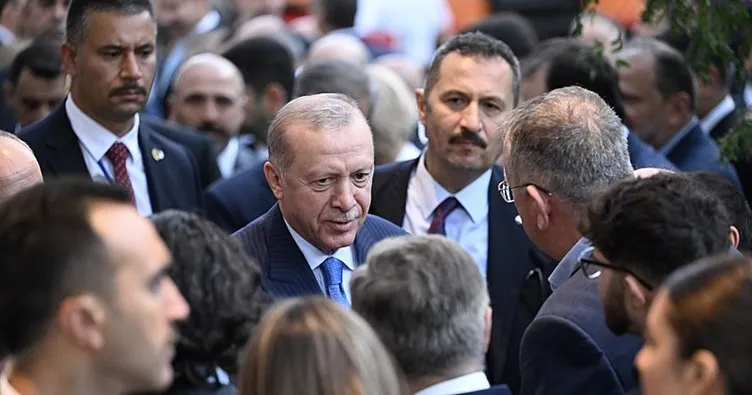 Başkan Erdoğan’a New York’ta sevgi seli! Türkevi girişinde ilgiyle karşılandı