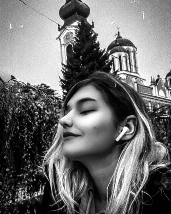 Estetik ameliyat sonrası burnu çöktü: Hayatım karardı ışığımı söndürdüler!