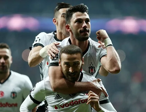 Cenk Tosun'a mesaj yağdı!