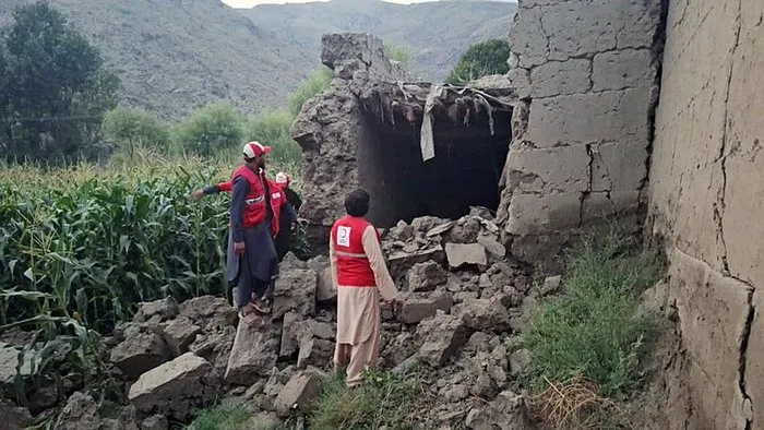 Afganistan’da deprem felaketi: Ölü sayısı artıyor