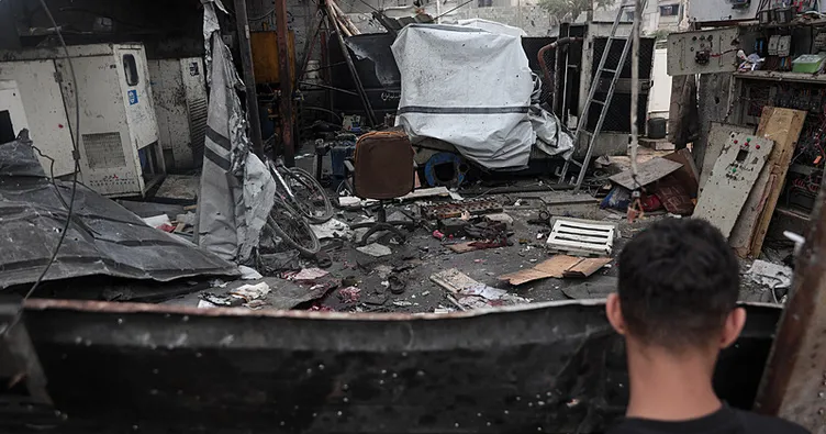 İsrail Gazze’de sivillerin toplandığı alanı vurdu: 3 Filistinli yaralandı