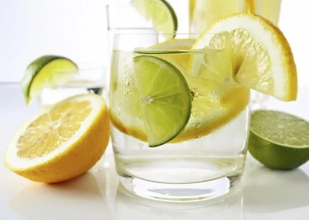 Limon suyunun faydaları saymakla bitmiyor!