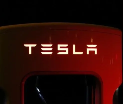 Tesla personelin %10`undan fazlasını işten çıkaracak