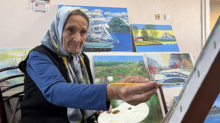 Ressam Bob Ross’tan etkilenip tuvalin karşısına geçti! 81 yaşında ikinci sergisine hazırlanıyor