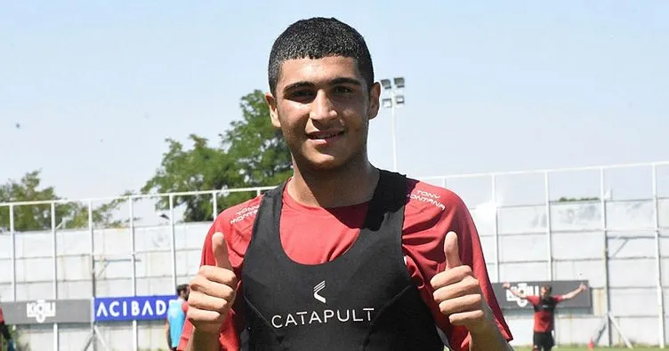 Sivasspor’un genç yeteneği Yunus Emre’ye Premier Lig’den teklif