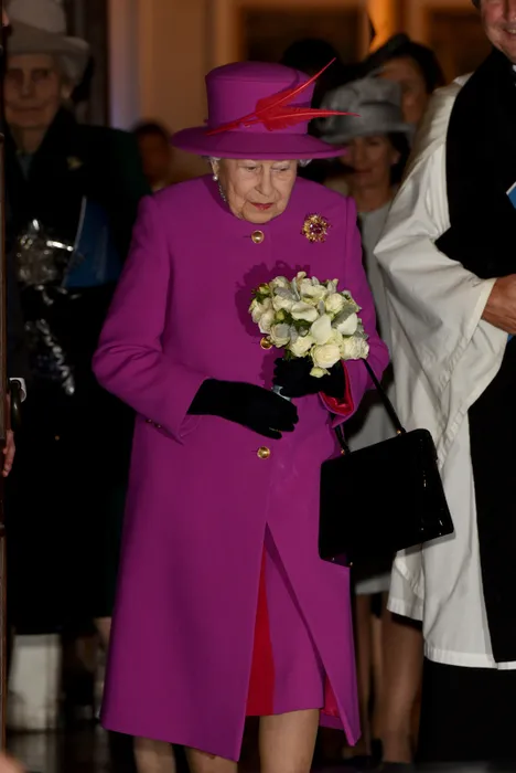 SON DAKİKA | İngiltere Kraliçesi 2. Elizabeth hayatını kaybetti! İşte Kraliçe Elizabeth’in hayatı…