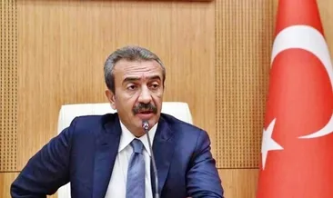 Üç başkandan istifa açıklaması