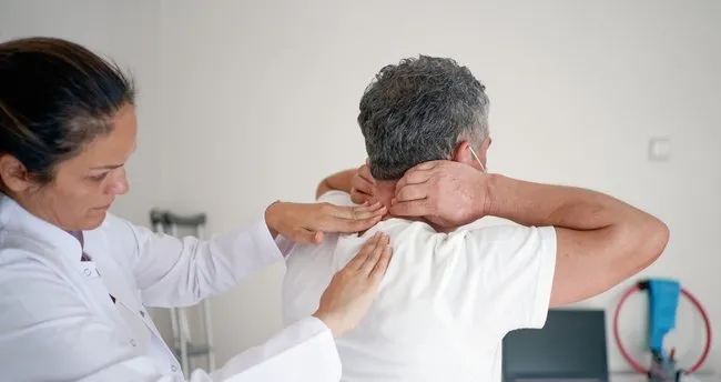 nedir omurga egriligine hangi doktor