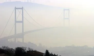 İstanbul Boğazı’na sis engeli: askıya alındı!