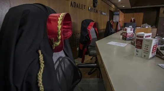 Eski yüksek yargı üyeleri hakim karşısında - 1