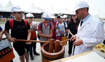 Etnospor kültür festivalinde el yapımı kağıt stantı büyük ilgi gördü #istanbul Etnospor kültür festivalinde el yapımı kağıt stantı büyük ilgi gördü #istanbul