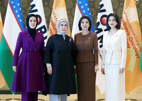 1792573298068.jpg Emine Erdoğan: Gazze başta olmak üzere savaş bölgelerindeki çocukların sesi olmayı insanlık vazifemiz görüyoruz!