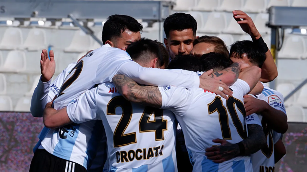 Erzurumspor, sahasında 4 golle kazandı! Erzurumspor, sahasında 4 golle kazandı!