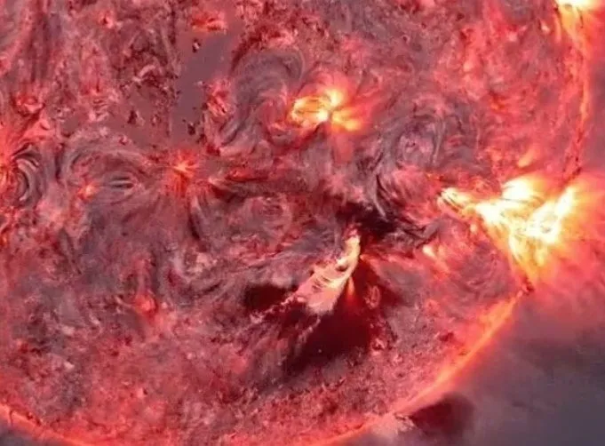 Haftalarca sürme ihtimali var! Tüm dünya karanlığa gömülebilir: NASA tam tarih verdi