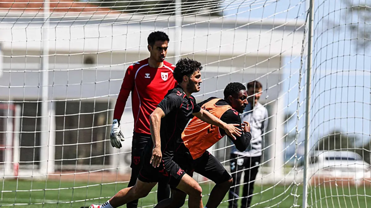 Samsunspor, ara vermeden sahaya indi!