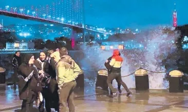 Fırtınanın hızı 100 kilometreyi buldu, 5 ilçede okullar tatil