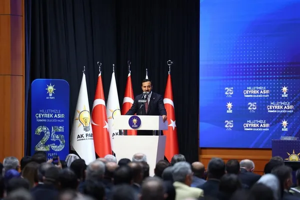 muhalefet-partilerinden-136-kisi-ak-partiye-katildi-1791614385529.jpg