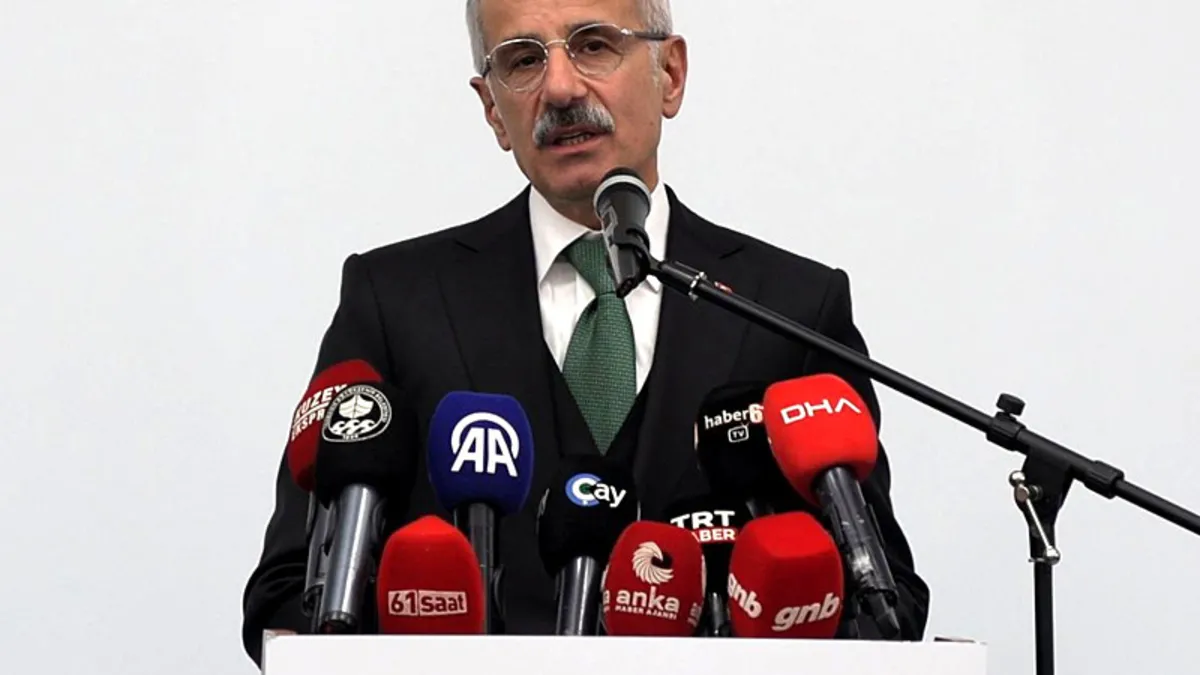 Bakan Uraloğlu: Gazze’den Ukrayna’ya bize ümitle bakan milyonlarca yürek görüyoruz