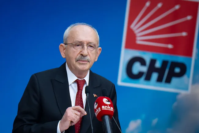 son-dakika-chpde-ayrilik-tartismasi-secmen-koltuk-kavgasini-ahabere-degerlendirdi-milletin-iradesini-temsil-et-1784986808874.jpg SON DAKİKA… CHP’de ayrılık tartışması! Seçmen koltuk kavgasını AHaber’e değerlendirdi: Milletin iradesini temsil etmiyorlar!
