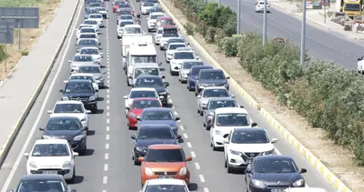 Kurban Bayramı sonrası dönüş yolculuğu başladı! Uzun araç kuyrukları oluştu