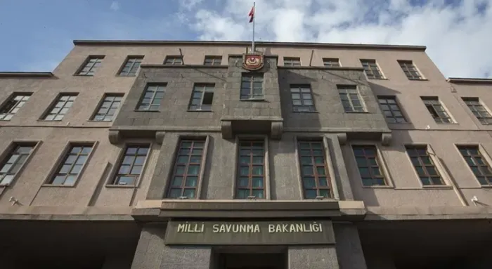son-dakika-msb-israilin-suriyeye-yonelik-saldirilarini-yakindan-takip-ediyoruz-1787822130229.png