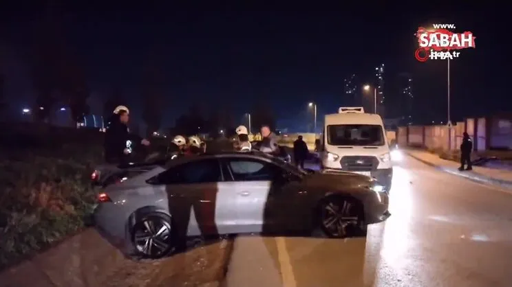 Kartal'da ters yönde ilerleyen araç karşı yönden gelen otomobille çarpıştı | Video