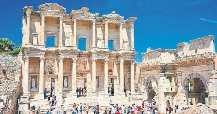 Pamukkale ve Efes’e ziyaretçi akını