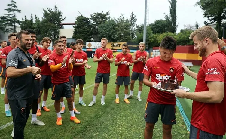 Son dakika Galatasaray transfer haberi: Aslan’da beklenmedik karar! 3 ayrılık birden...