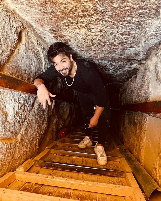 Uzaylıları bırakıp yeni işine yöneldi! Yusuf Güney’den sürpriz kariyer değişikliği!