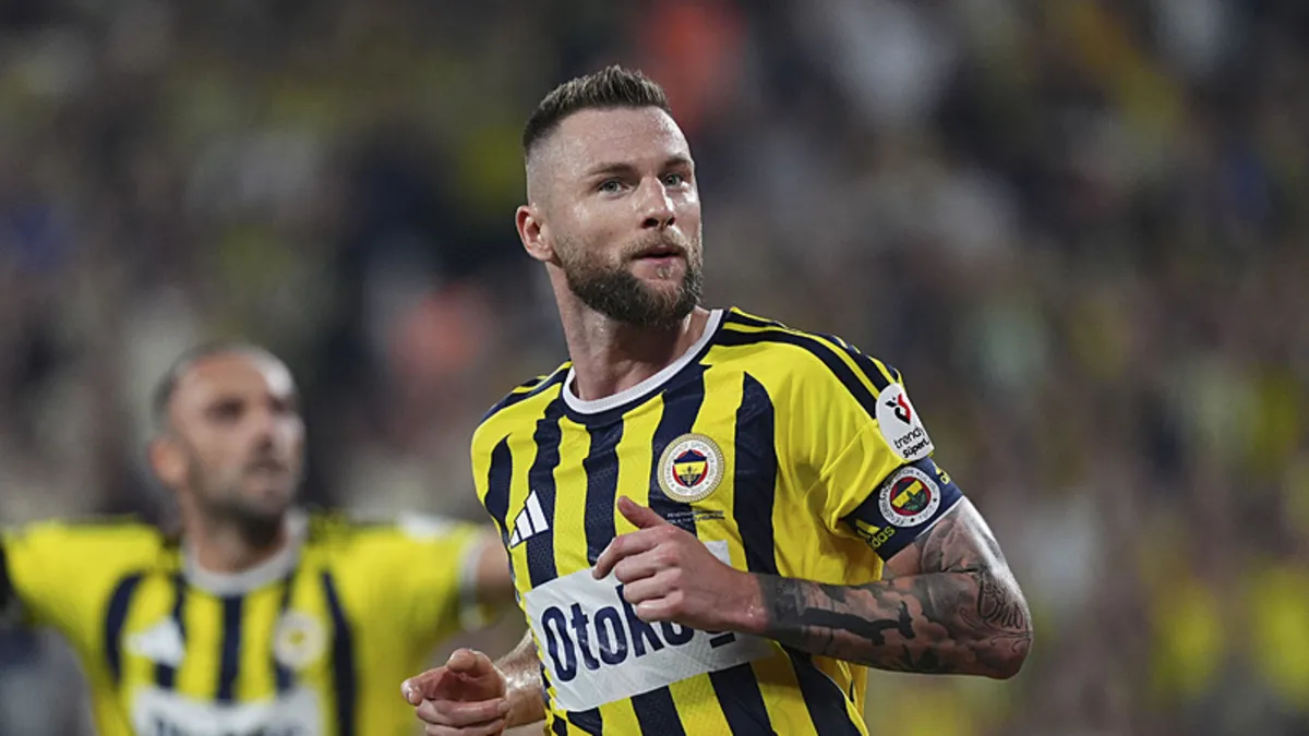 Fenerbahçe'de Milan Skriniar'dan ilk derbi golü!