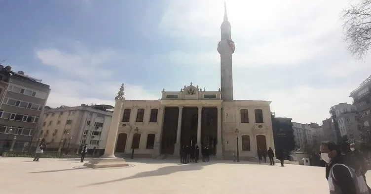 Teşvikiye Camii Ramazan ayının ilk Cumasında dualarla açıldı