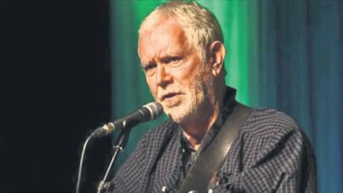 Eurovision birincisi kupayı geri veriyor Eurovision birincisi kupayı geri veriyor