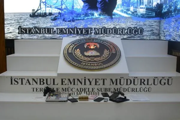 istanbul-kartalda-teror-operasyonu-ihrac-edilen-astsubay-yakalandi-1667113048530.jpg