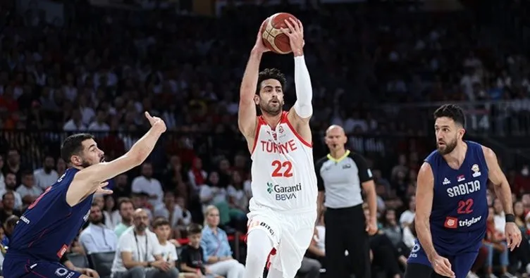 Türkiye Karadağ basketbol maçı canlı izle! Eurobasket Türkiye Karadağ maçı canlı yayınla 12 Dev Adam madalyaya koşuyor!