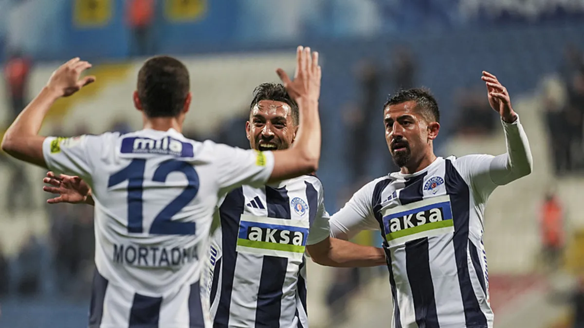 Kasımpaşa haftalar sonra ligde galip geldi! İrfan Can, Cenk ve Kerem siftah yaptı…