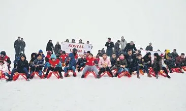 Koruma altındaki çocukların kayak keyfi #mus