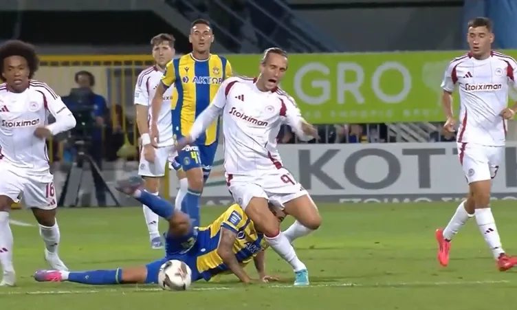 Son dakika haberi: Yusuf Yazıcı sezonu kapattı! Bir anda acılar içinde kaldı...