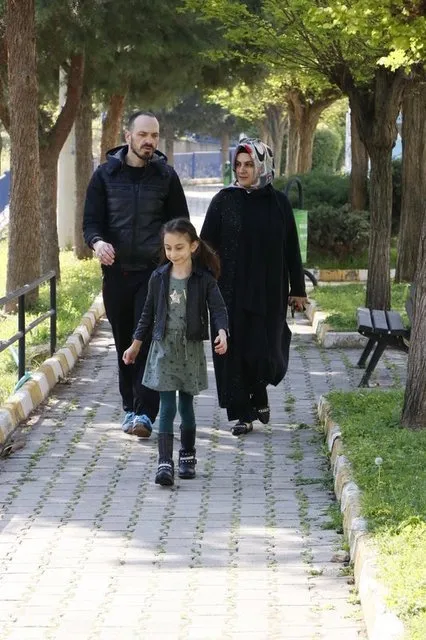 Özgür Özkök kilolarından kurtuldu, modelliğe atıldı!