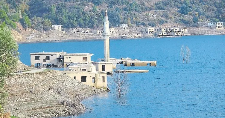 Alaköprü Barajı’nda korkutan görüntü