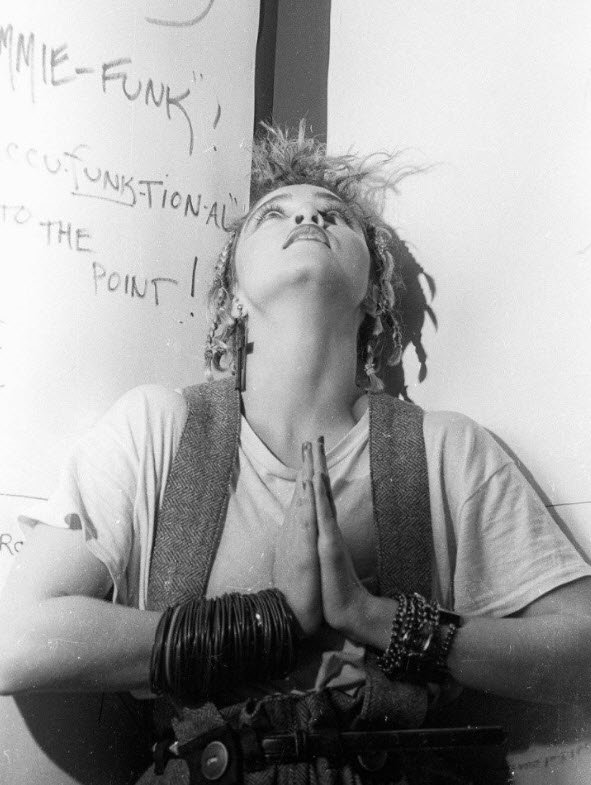 Onu hiç böyle görmediniz! Madonna'nın bilinmeyen fotoğrafları