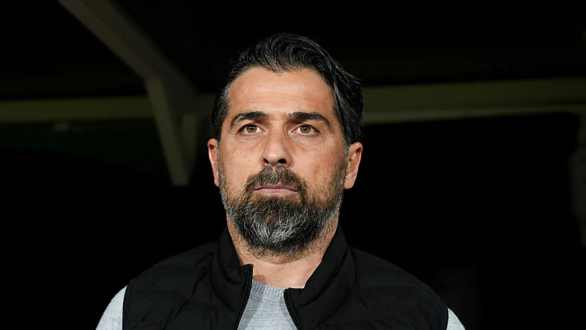 İlhan Palut’tan Fenerbahçe galibiyeti sözleri! İlhan Palut’tan Fenerbahçe galibiyeti sözleri!