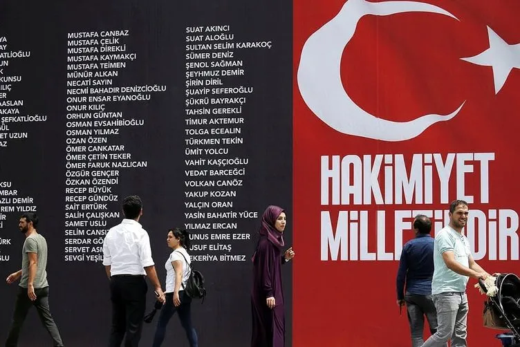 Şehitlerin isimleri Taksim Meydanı’nda