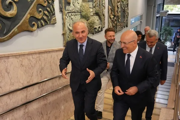 hazine-ve-maliye-bakani-mehmet-simsek-sorulari-cevapladi-1785779303592.jpg