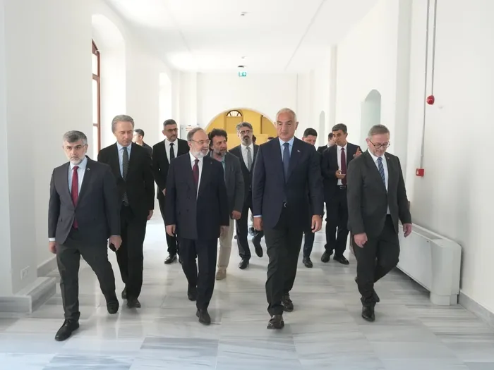 bakan-ersoy-medeniyet-birikimimizi-ilimle-bulusturan-calismalari-memnuniyetle-takip-ediyoruz-1784282352362.jpeg