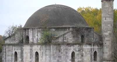 Edirne’de 546 yıllık tarihi camide yenileme çalışması başladı #edirne